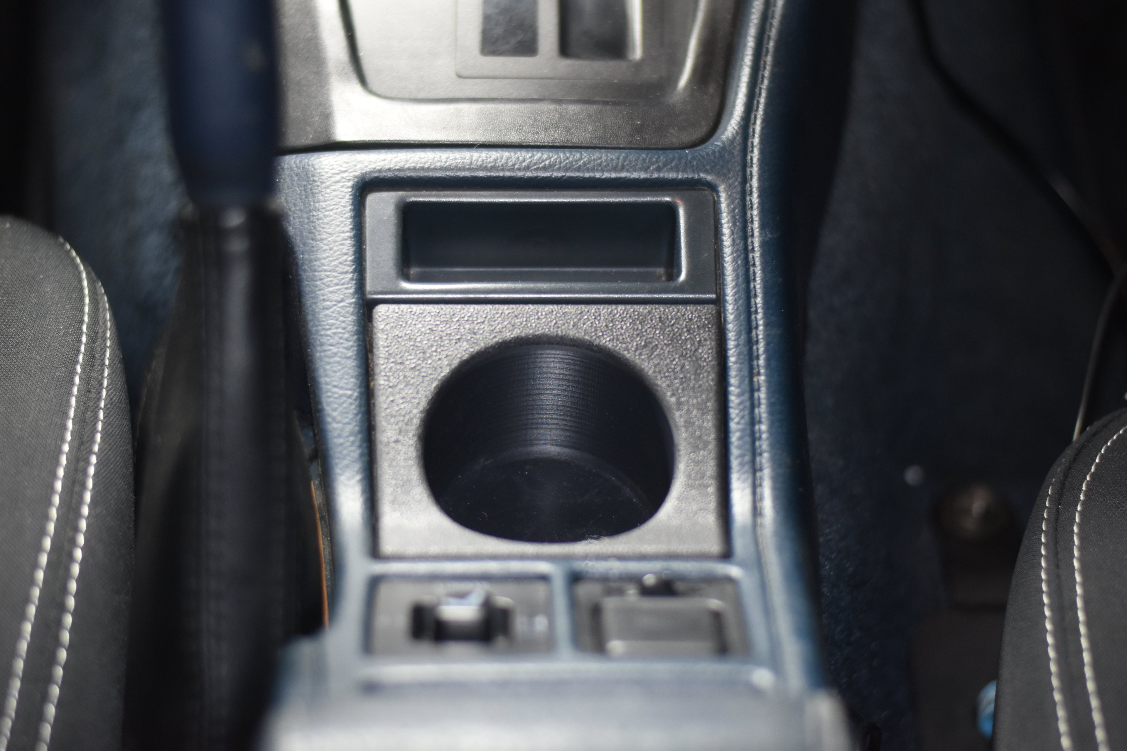 MK3 Supra - Cup Holders